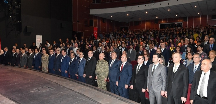 Diyarbakır’da İstiklal Marşı’nın Kabulü Ve Mehmet Akif Ersoy’u Anma Etkinliği