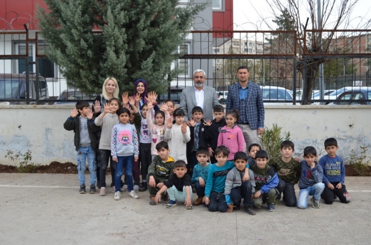 Bağlar Belediyesinden Okullarda Yeşil Alan Seferberliği