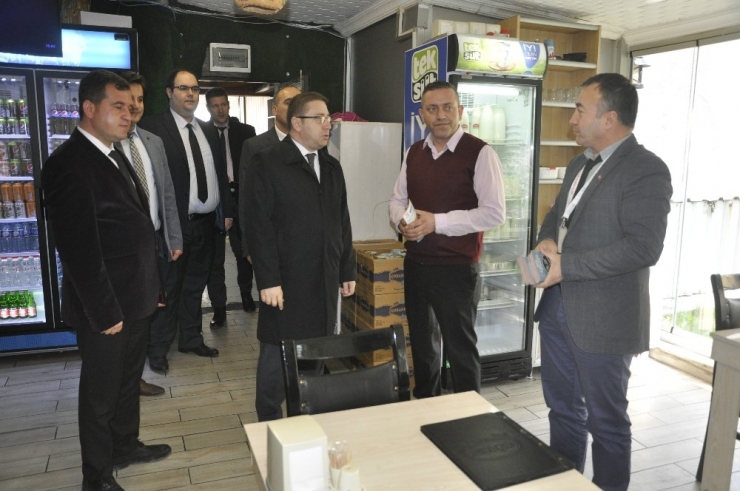 Kaymakamdan Sigara Denetimi