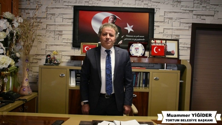 İstiklal Marşı’nın 41 Mısrasını 41 Kişiyle Okudular