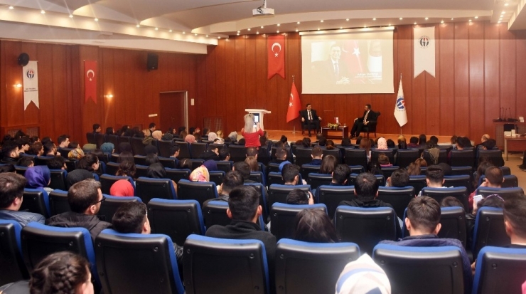 Ünverdi Gaün Naci Topçuoğlu Meslek Yüksekokulu Kariyer Günleri Programının Konuğu Oldu