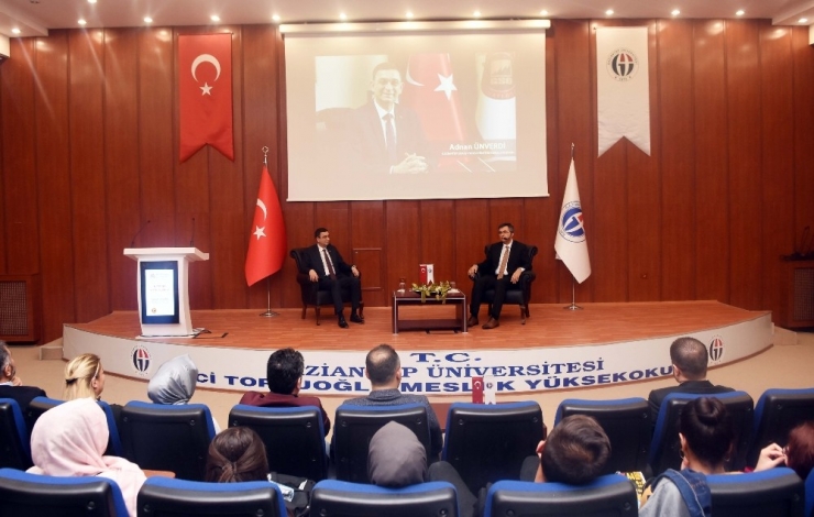 Ünverdi Gaün Naci Topçuoğlu Meslek Yüksekokulu Kariyer Günleri Programının Konuğu Oldu