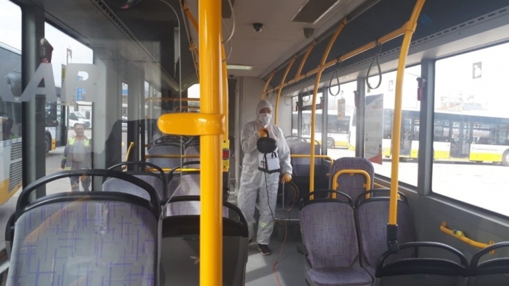 Karaman’da, Belediye Otobüslerinde Dezenfeksiyon Yapıldı