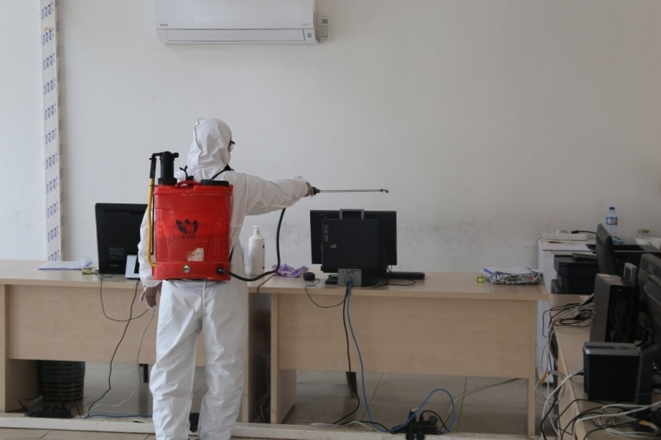 Kilis’te Dezenfekte Çalışmaları Sürüyor