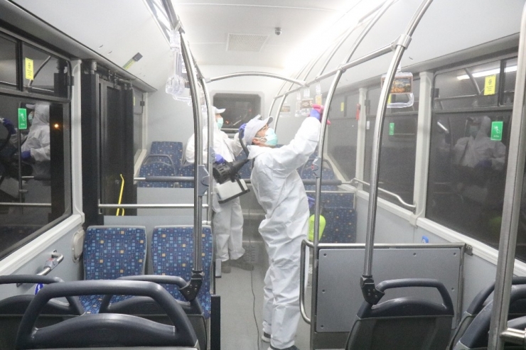 Koronavirüse Karşı Kırşehir Belediyesi Dezenfekte Çalışmalarını Arttırdı