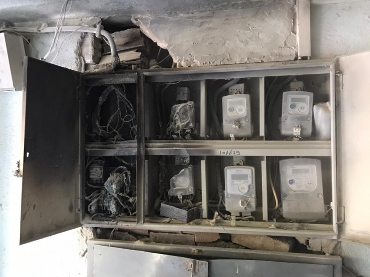 Apartmanın Elektrik Panosu Patladı