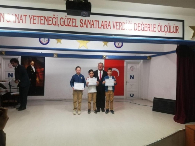 Mehmet Akif Ersoy Erdek’te Anıldı