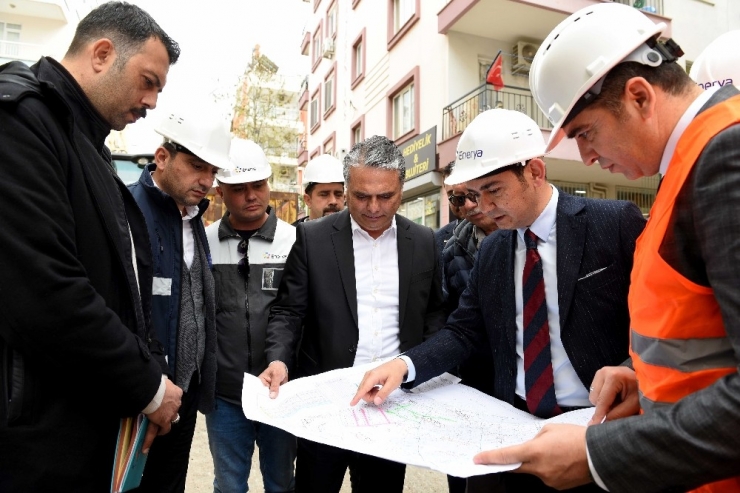 Başkan Uysal, Doğalgaz Altyapı Çalışmaları Denetledi