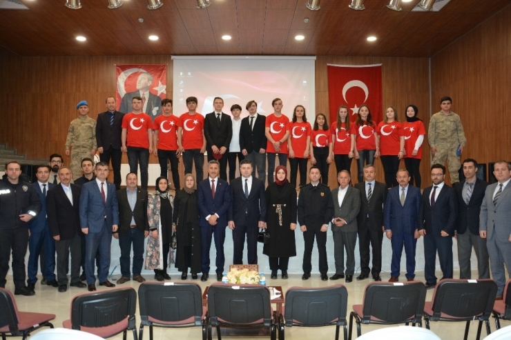 İstiklal Marşı’nın Kabulü Kutlandı