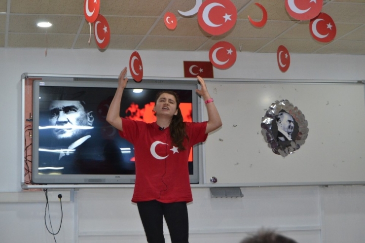 Alaçam’da Mehmet Akif Ersoy Anıldı