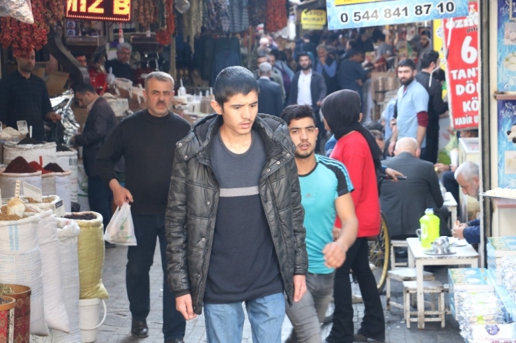 Şanlıurfalılar, Korona Virüsünden Korunuyor