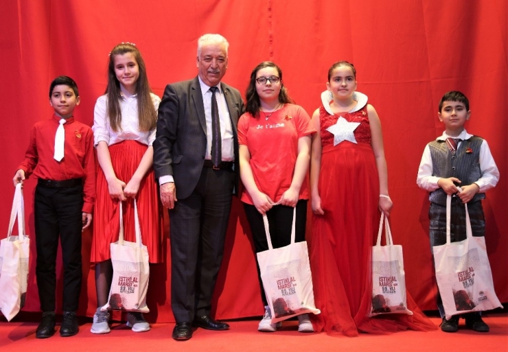 İstiklal Marşı’nı En Güzel Okumaz İçin Yarıştılar