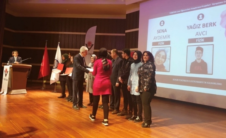 Tübitak Bölge Sergisine Erzurum Damga Vurdu