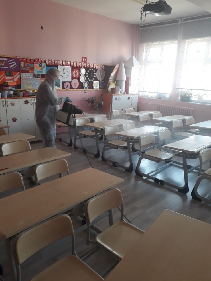 Tarihi Kentte Okullar Dezenfekte Edildi