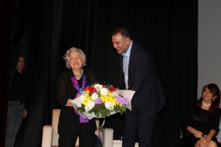 Mikrofonların Altın Sesi Nedret Selçuker Kartal’da Anıldı