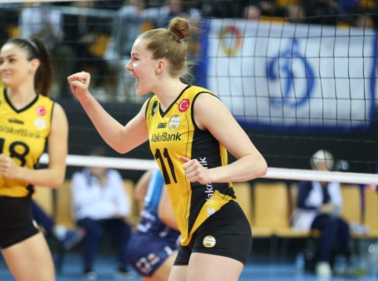 Vakıfbank, Üst Üste Sekizinci Kez Yarı Finalde