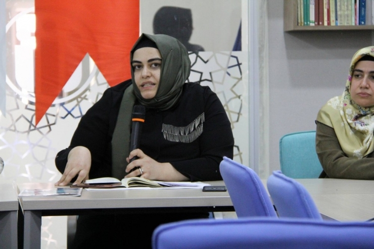 “Kadının Dinimizdeki Yeri” Anlatıldı