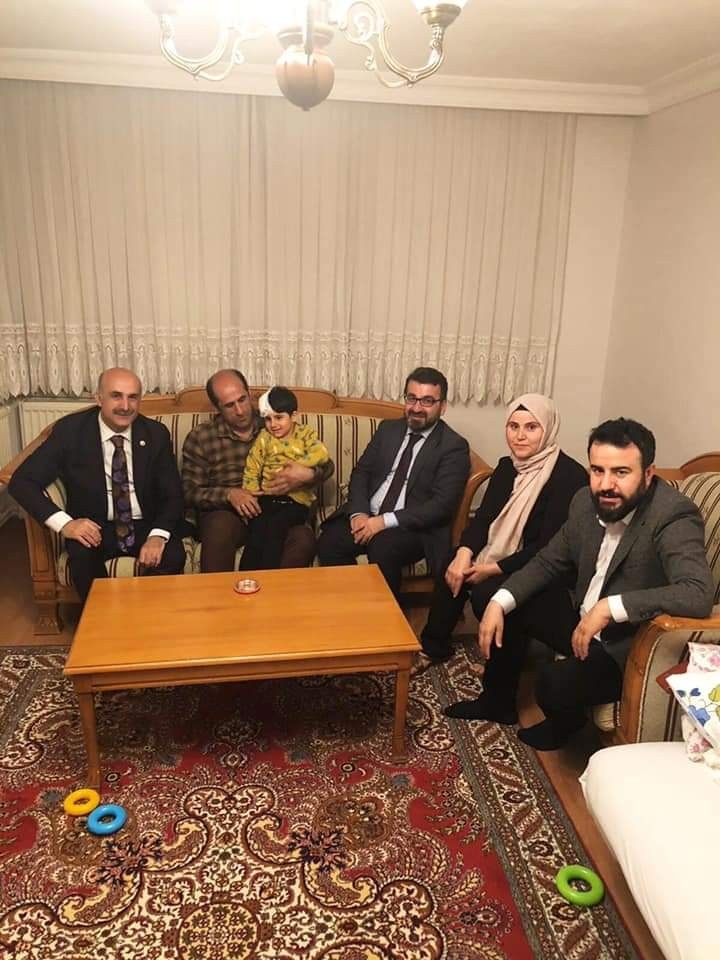 Ak Parti İl Başkanı Gür Ankara’da Tedavi Gören Ahmet’i Ziyaret Etti