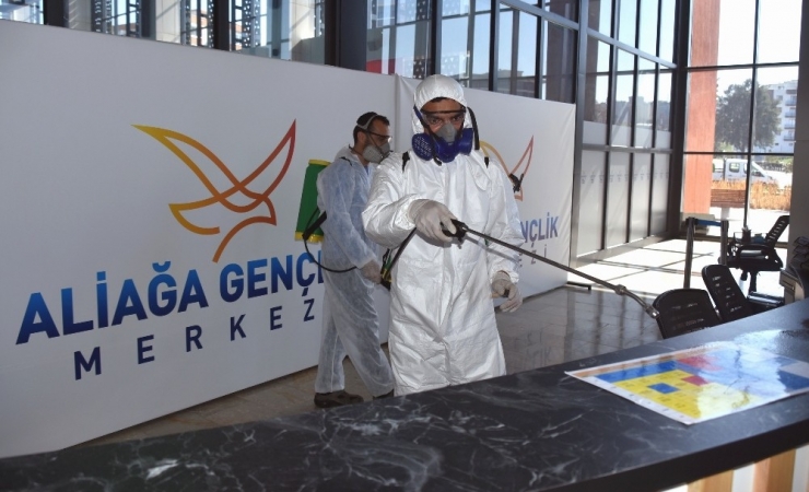 Aliağa’da Dezenfekte Çalışmaları Aralıksız Sürüyor