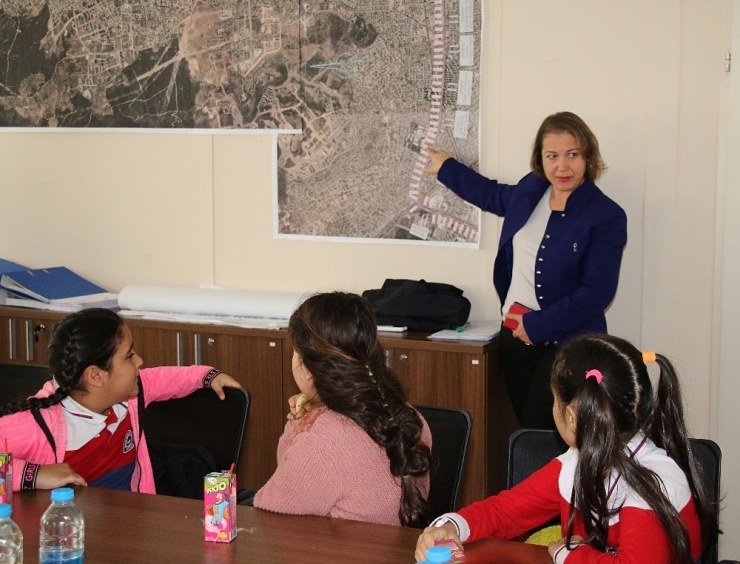 3. Etap Raylı Sistemin Minik Ziyaretçileri