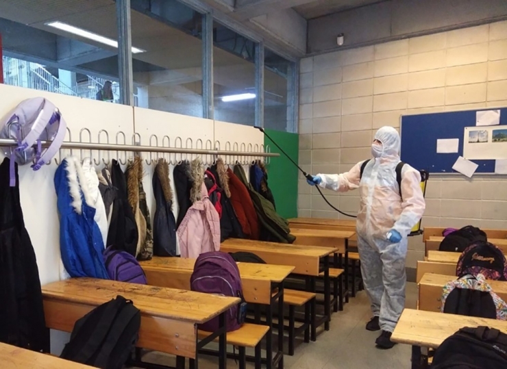 Bayrampaşa’daki Okul Ve Camilerde ‘Korona’ Önlemi
