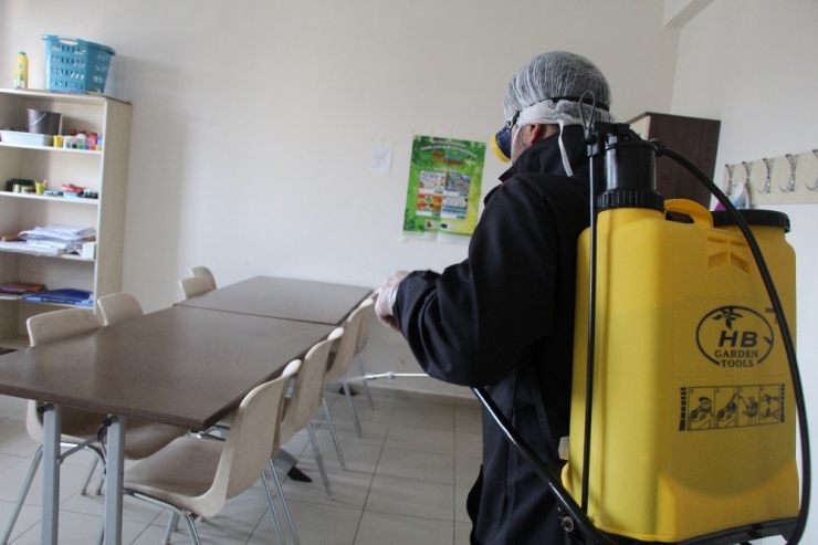 Bingöl’de Okullar Dezenfekte Edildi