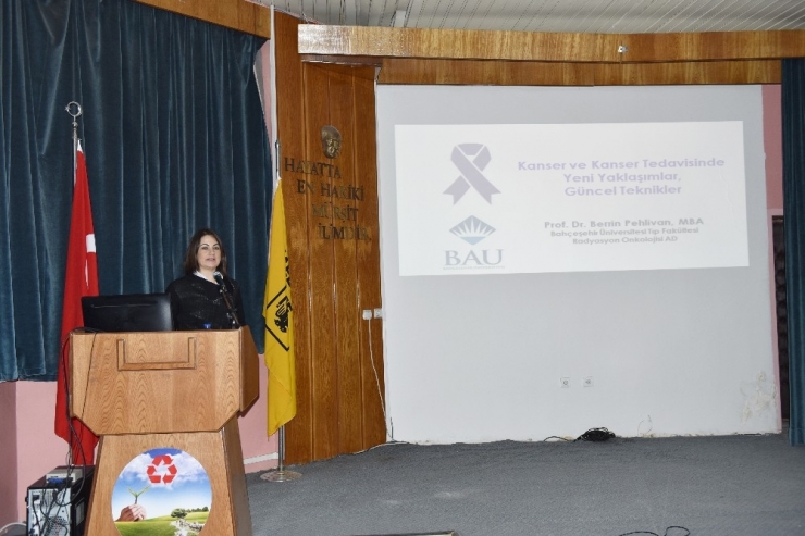 Dü’de Kanser Tedavisinde Yeni Yaklaşım Konferansı