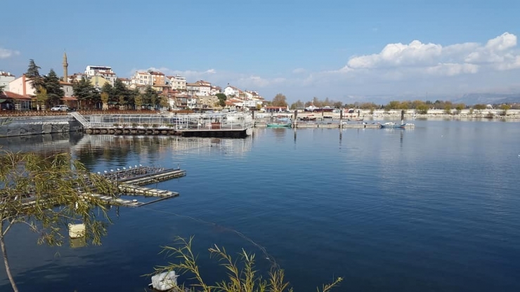 Isparta’da "Su Ürünleri Av Yasağı" Başlıyor