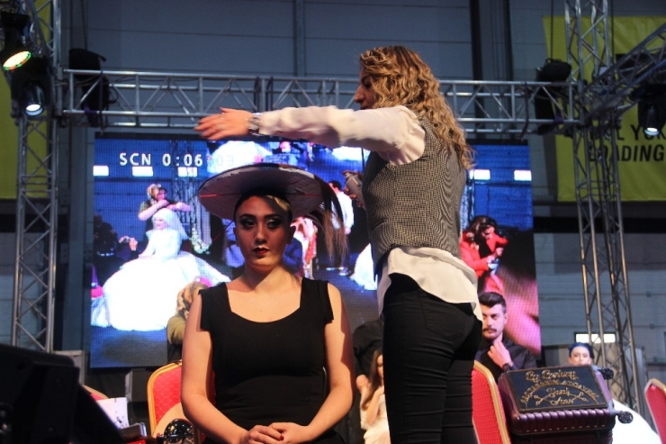 Erzurum’da Kuaförler Yeteneklerini Yarıştırdı