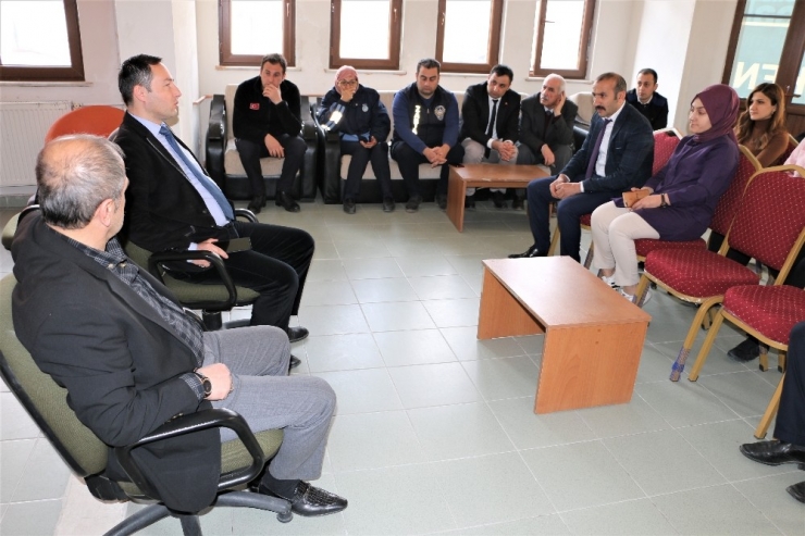 İspir Belediyesi’nden Koronavirüse Karşı Bilgilendirme Toplantısı