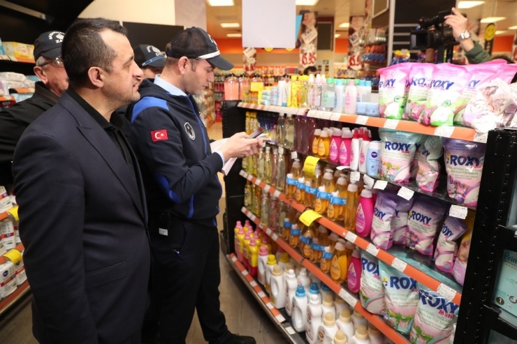Gaziosmanpaşa Belediyesi’nden Marketlere Fahiş Fiyat Denetimi