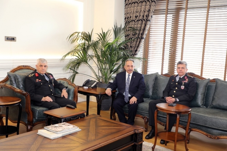 Jandarma Genel Komutanı Çetin’den Yalçın’a Ziyaret