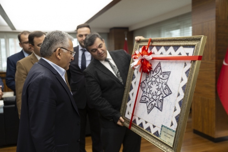 Kaymek A.ş.’den Başkan Büyükkılıç’a Tıp Bayramı Ziyareti