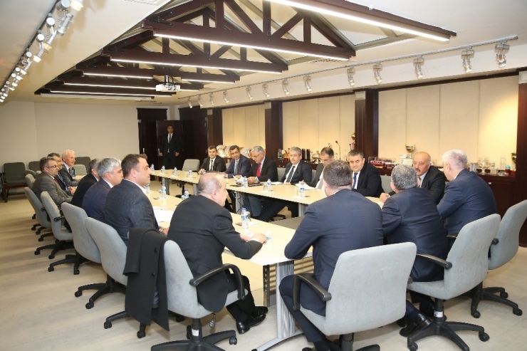 Büyükşehir’de Yatırım Koordinasyon Toplantısı