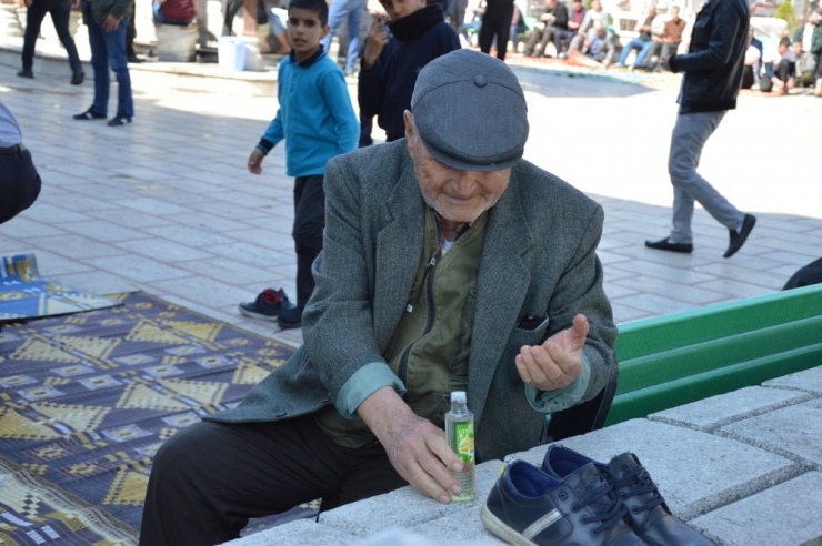 Camilerde Korona Virüs Tedbiri