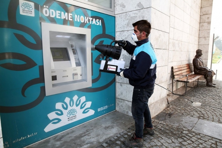 Nilüfer’de Salgına Karşı İlaçlama