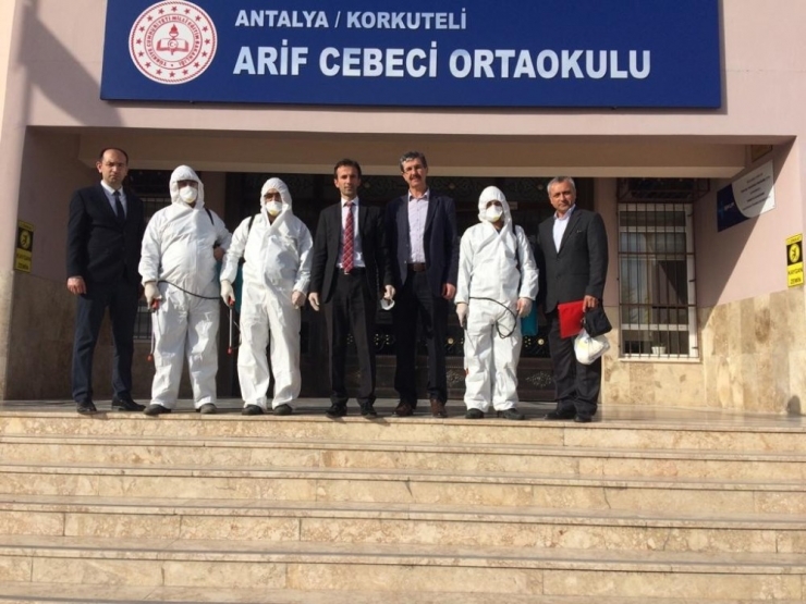 Antalya’da "Okul Dezenfekte Ekibi" Kuruldu