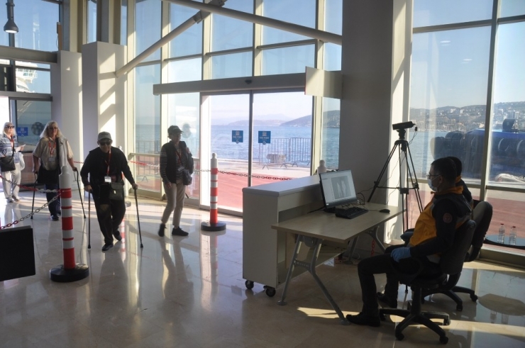 Kuşadası Limanı’da Korona Virüs Tedbirleri Artırıldı