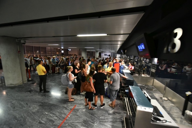 Özer; "Bodrum Değil, Milas Bodrum Havalimanı"