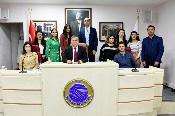 Akay: "Biz Size, Siz İnsanlığa Yardım Edeceksiniz"