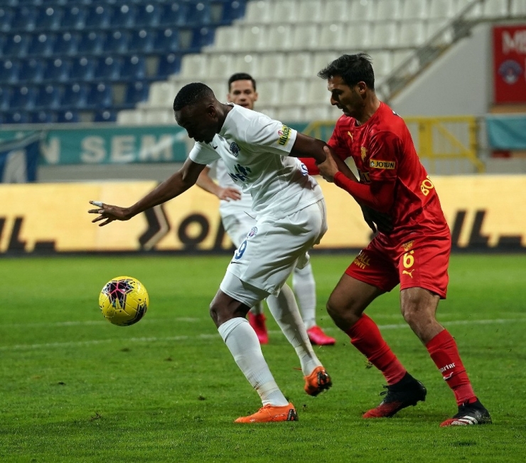 Süper Lig: Kasımpaşa: 2 - Göztepe: 0 (Maç Sonucu)