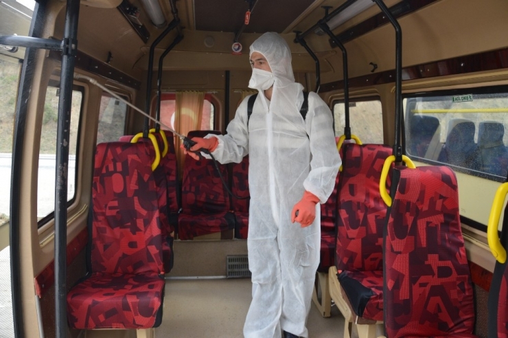 Niksar’da Dolmuş Ve Duraklarda Korona Virüs Önlemi