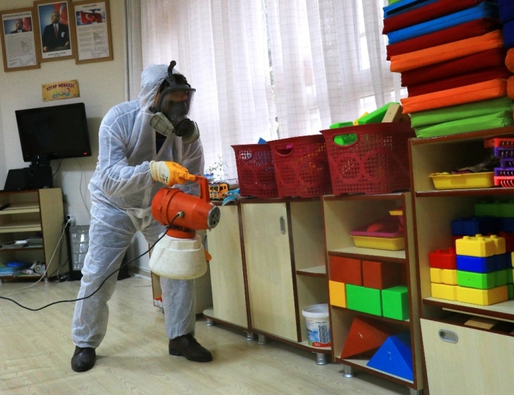 Fırsatçılar İlaçlama Fiyatlarını Yüzde Bin Arttırdı