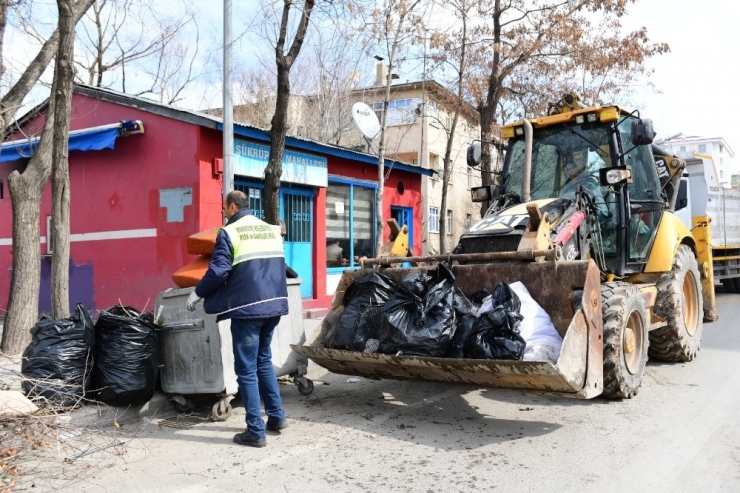 Yakutiye Belediyesi Bahar Temizliğine Başladı
