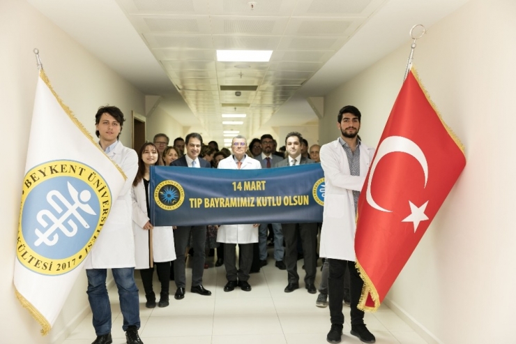 “Korona Virüs’ten Korunmak İçin Sigara Ve Alkolden Uzak Durmalıyız”