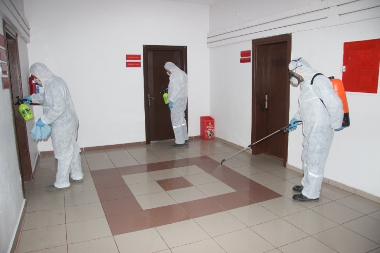 Burhaniye Corona Önlemlerini Almaya Başladı