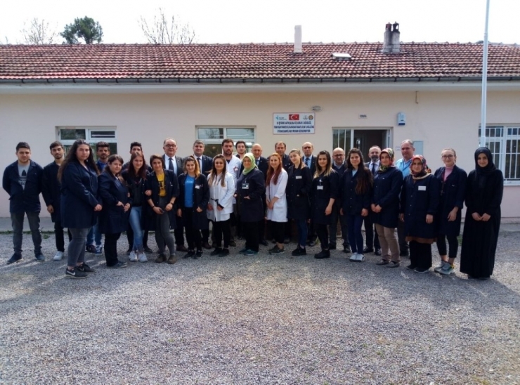 İşsiz Gençler Hem Nitelikli Elemana Dönüşüyor, Hem De İş Buluyor