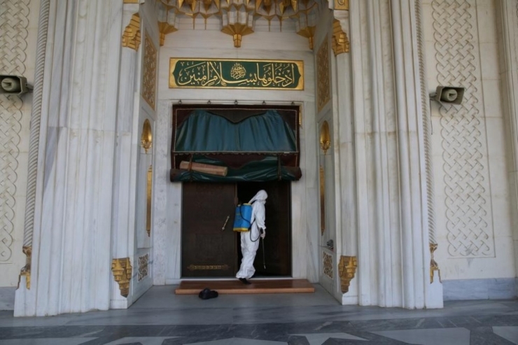 Başakşehir’de Korona Virüs Tedbirleri Alındı