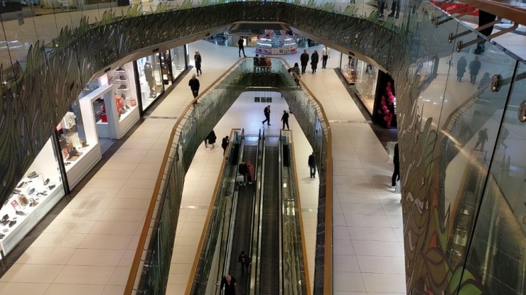 Korona Virüs Avm’leri De Vurdu