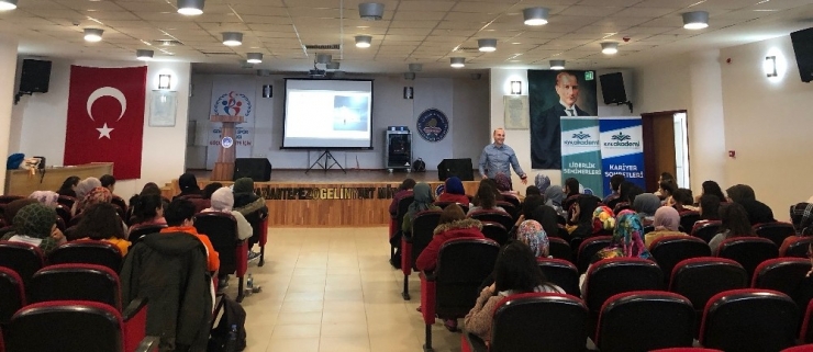 Gaziantep’te Kadın Girişimcilere Eğitim